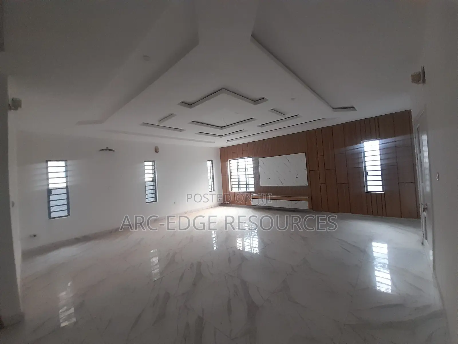 5bdrm Duplex in Apple Junction for sale in Apple Junction