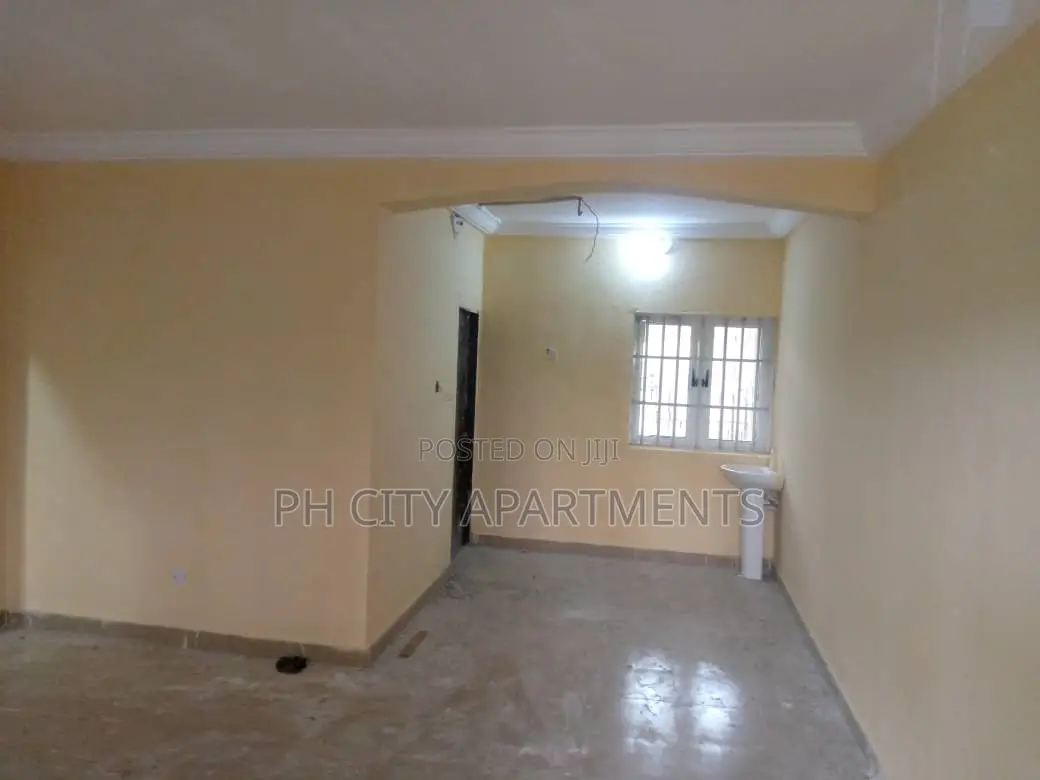 3bdrm Block of Flats in Eliozu for rent in Eliozu