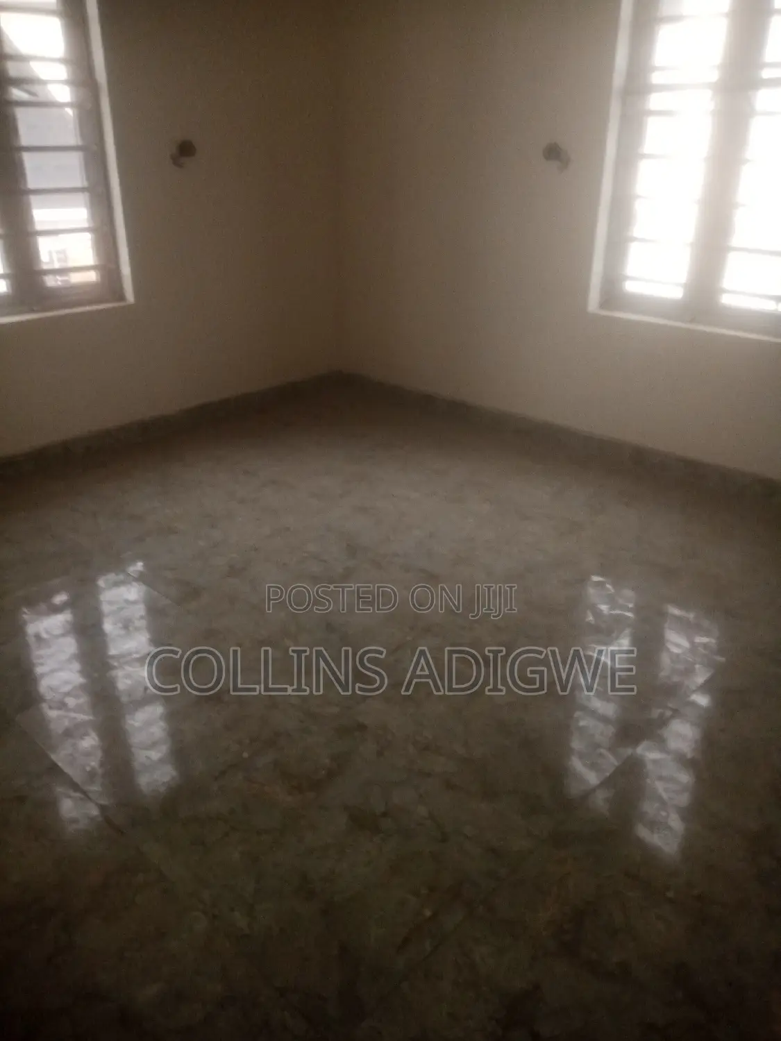 4bdrm Duplex in Divine Home, Thomas for sale in Thomas Estate