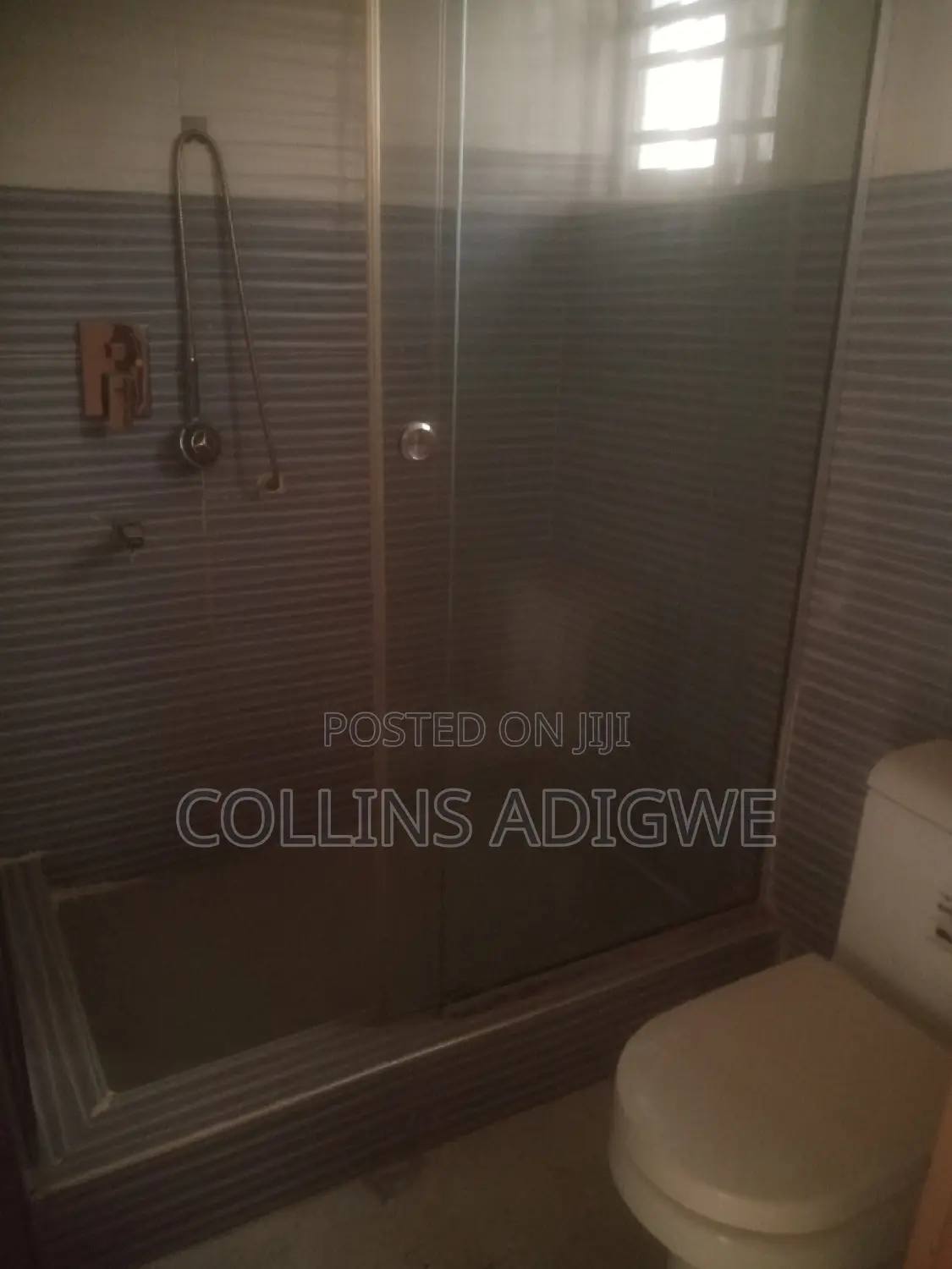 4bdrm Duplex in Divine Home, Thomas for sale in Thomas Estate