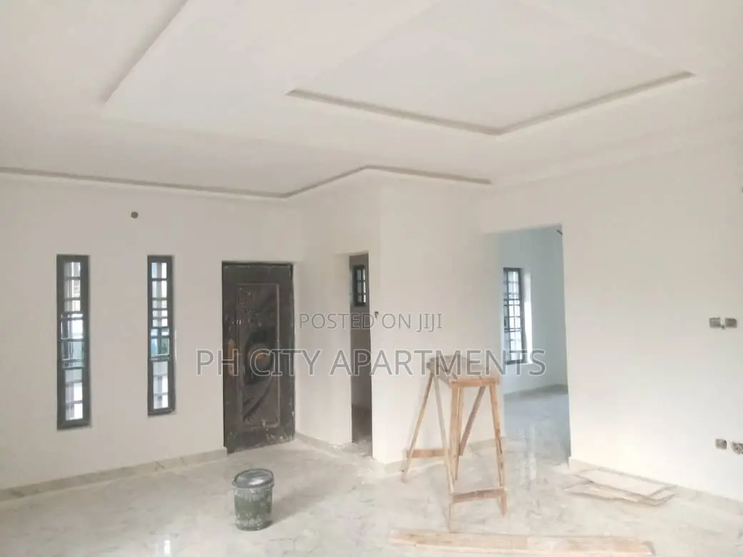 2bdrm Block of Flats in Shell Corperative, Port-Harcourt for rent in Port-Harcourt