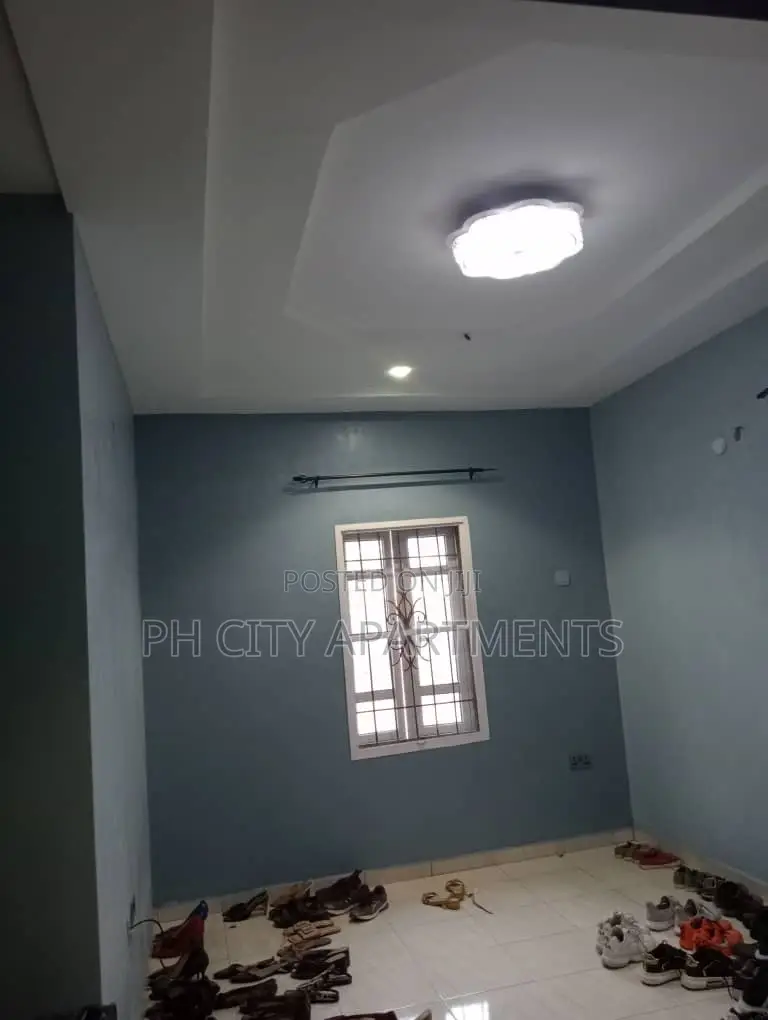 4bdrm Duplex in Shell Corperative, GRA Phase 2 / Port-Harcourt for rent in GRA Phase 2 / Port-Harcourt