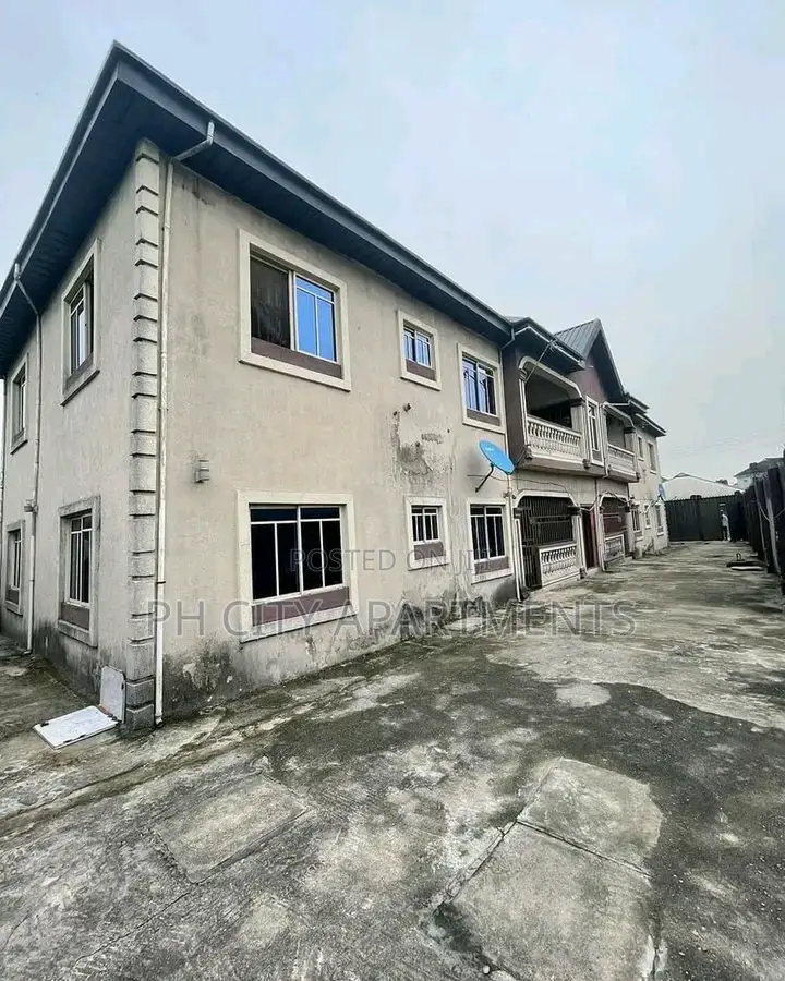 2bdrm Block of Flats in Port-Harcourt for sale in Port-Harcourt