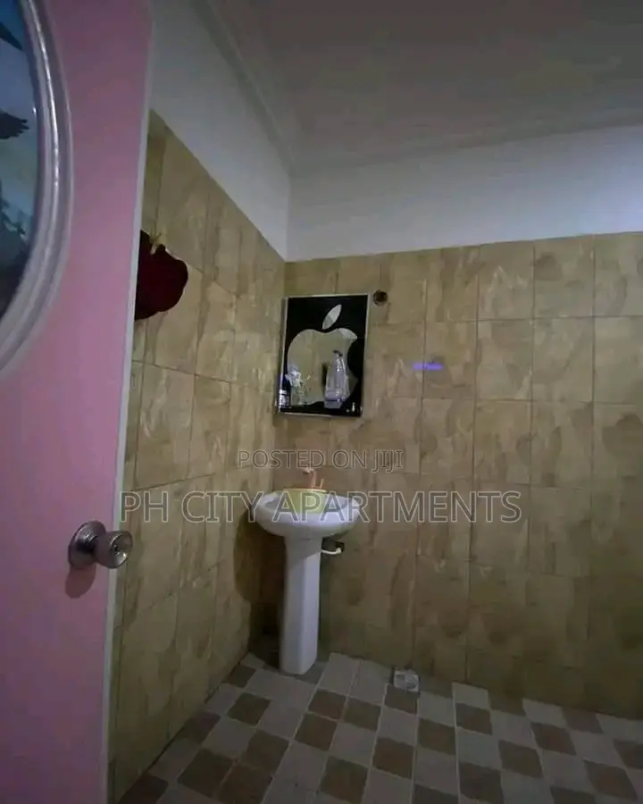 4bdrm Bungalow in Port-Harcourt for sale in Port-Harcourt