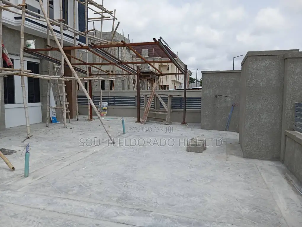 5bdrm Duplex in Mayfair Gardens, Awoyaya for sale in Awoyaya