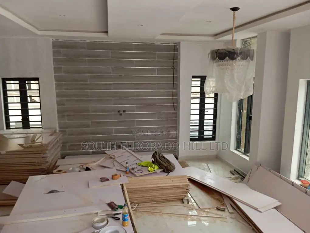 5bdrm Duplex in Mayfair Gardens, Awoyaya for sale in Awoyaya