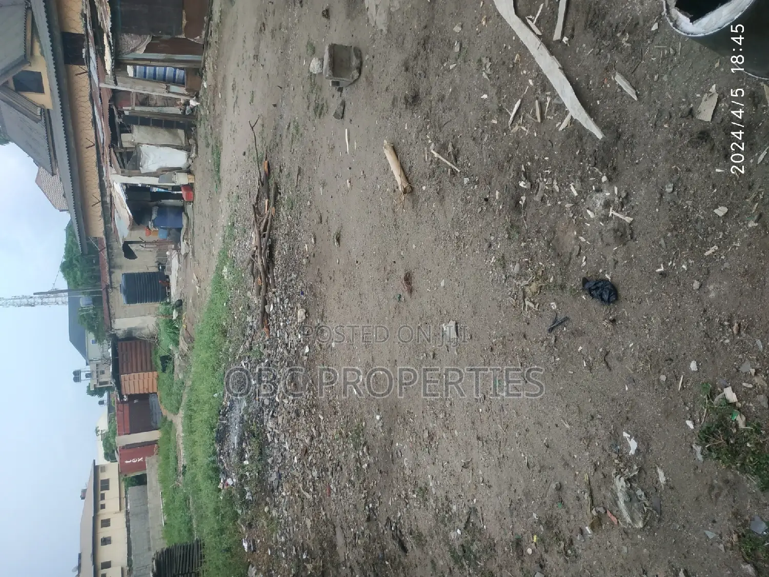 1400 SQM Dry Land Fenced With Gate in Atunrase Medina