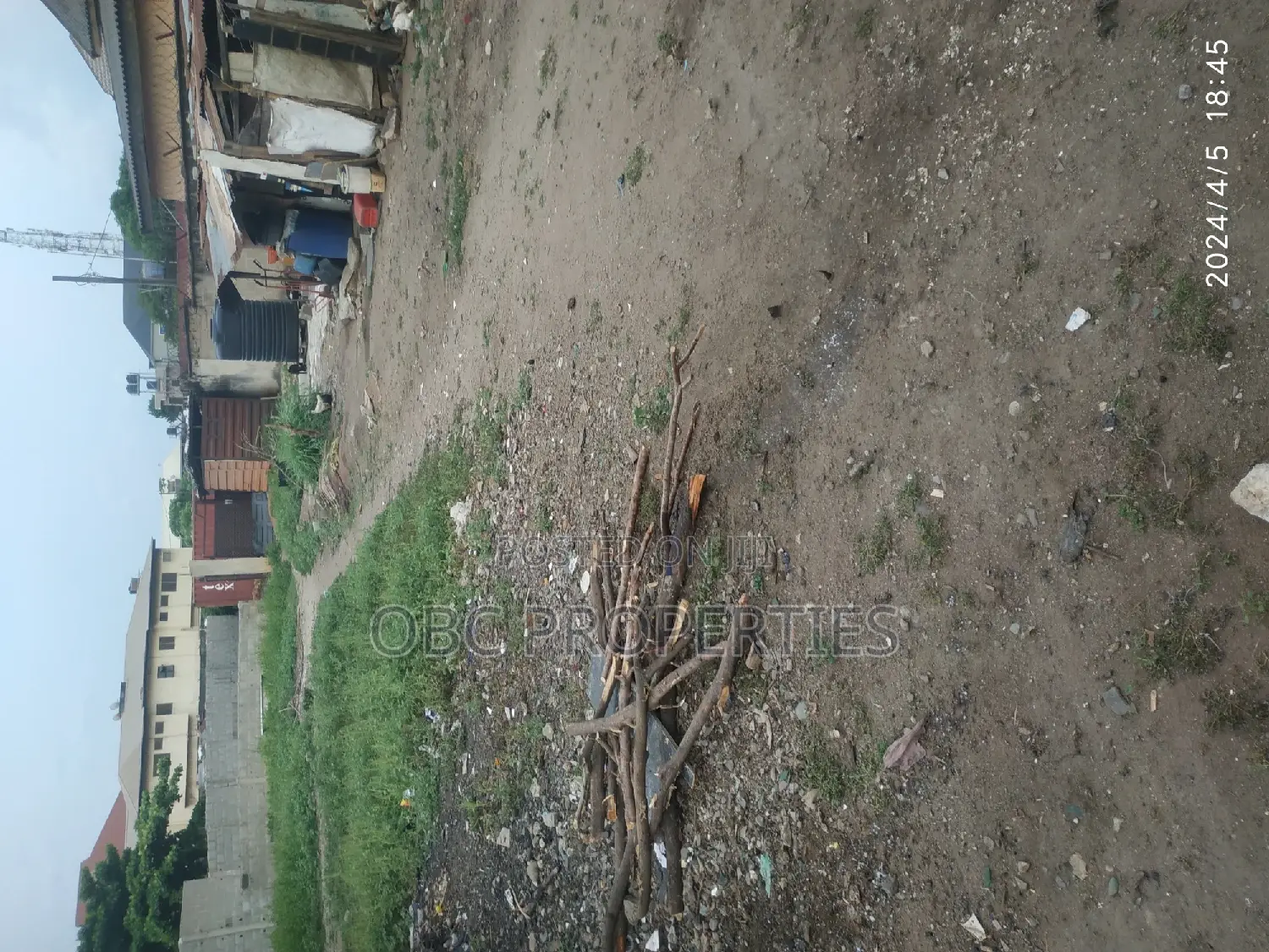 1400 SQM Dry Land Fenced With Gate in Atunrase Medina