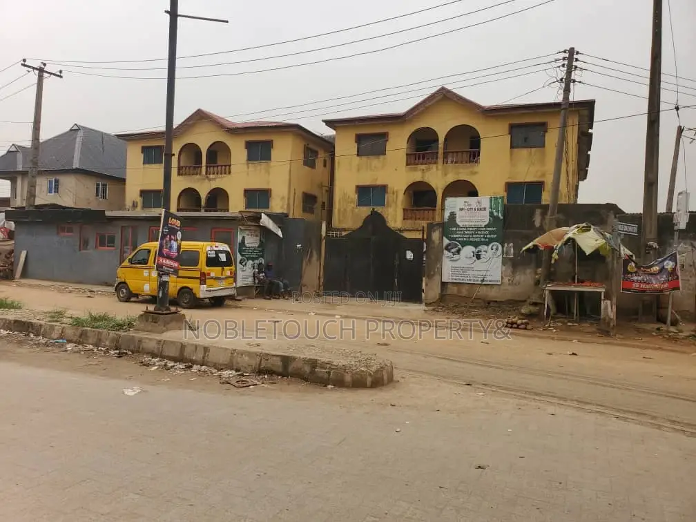 3bdrm Block of Flats in Egbeda Lagos for sale in Egbeda