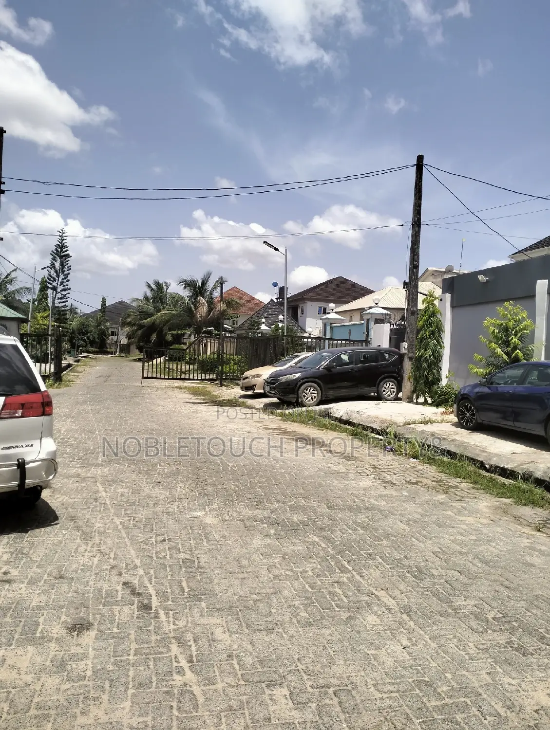 5bdrm Duplex in Amuwo Odofin Lagos for sale in Amuwo-Odofin