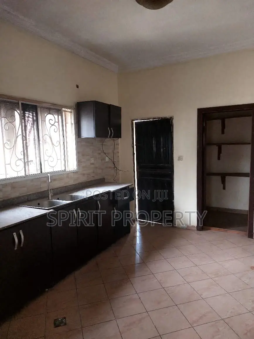 3bdrm Block of Flats in Ikoyi, Osborne Foreshore Estate for rent in Osborne Foreshore Estate