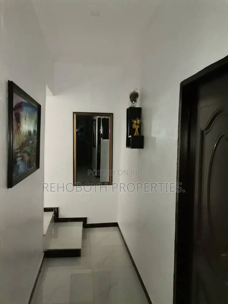 7bdrm Duplex in Akala Estate, Ibadan for sale in Ibadan