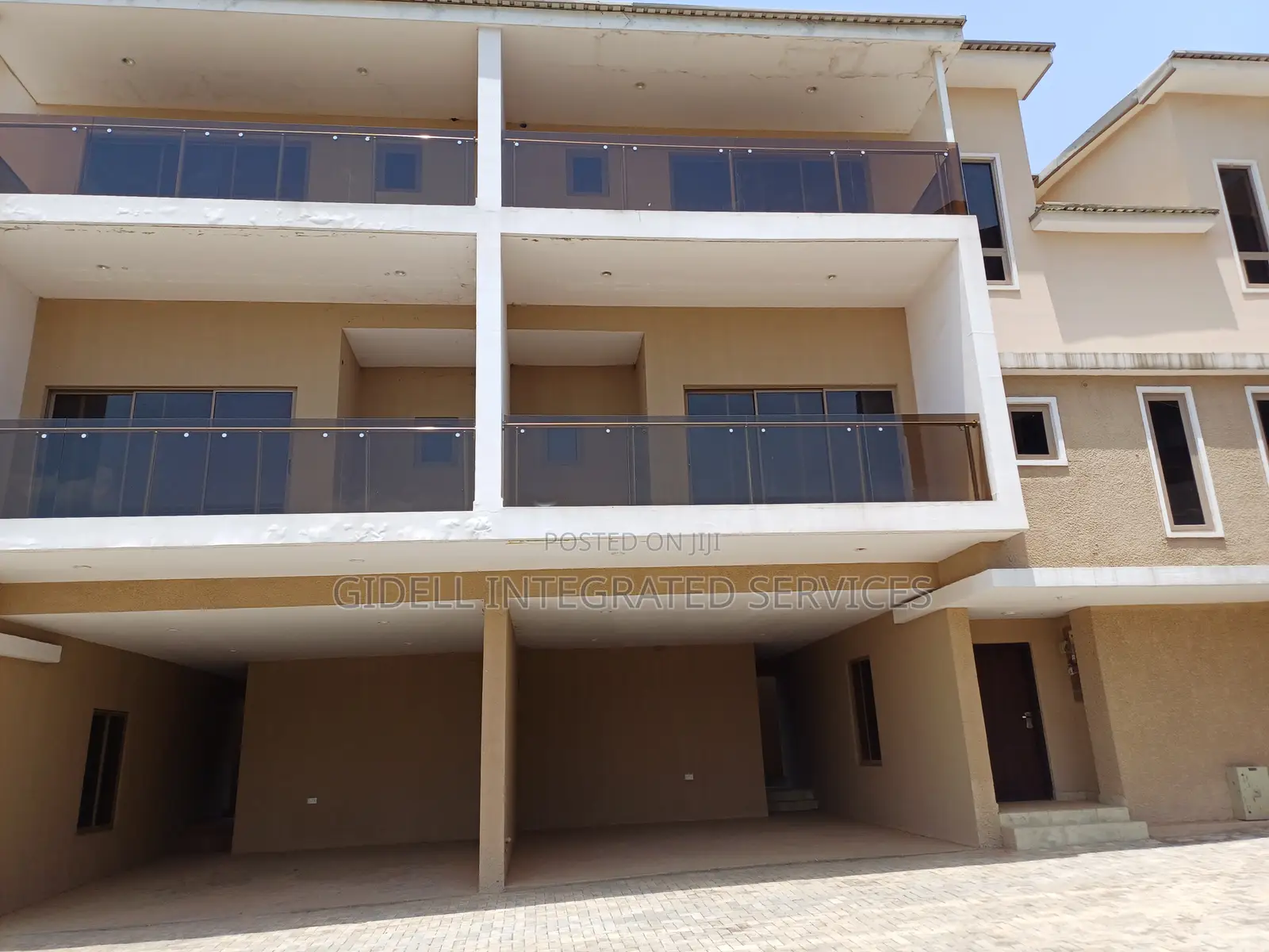 4bdrm Townhouse/Terrace in Guzape District for sale in Guzape District