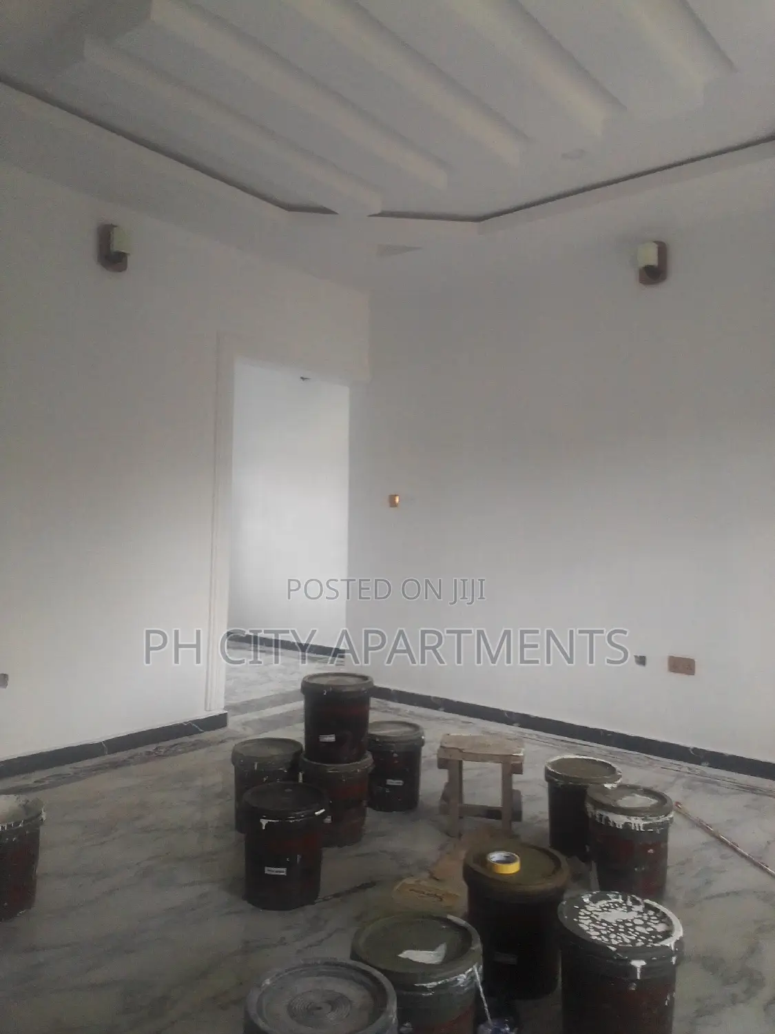 2bdrm Block of Flats in Radio Estate, Port-Harcourt for rent in Port-Harcourt