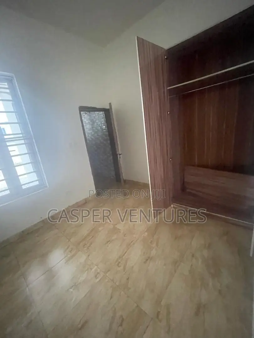 1bdrm Shared Apartment in Van Daniel’S, Lekki Phase 2 for rent in Lekki Phase 2