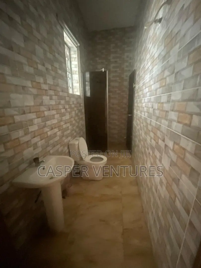 1bdrm Shared Apartment in Van Daniel’S, Lekki Phase 2 for rent in Lekki Phase 2