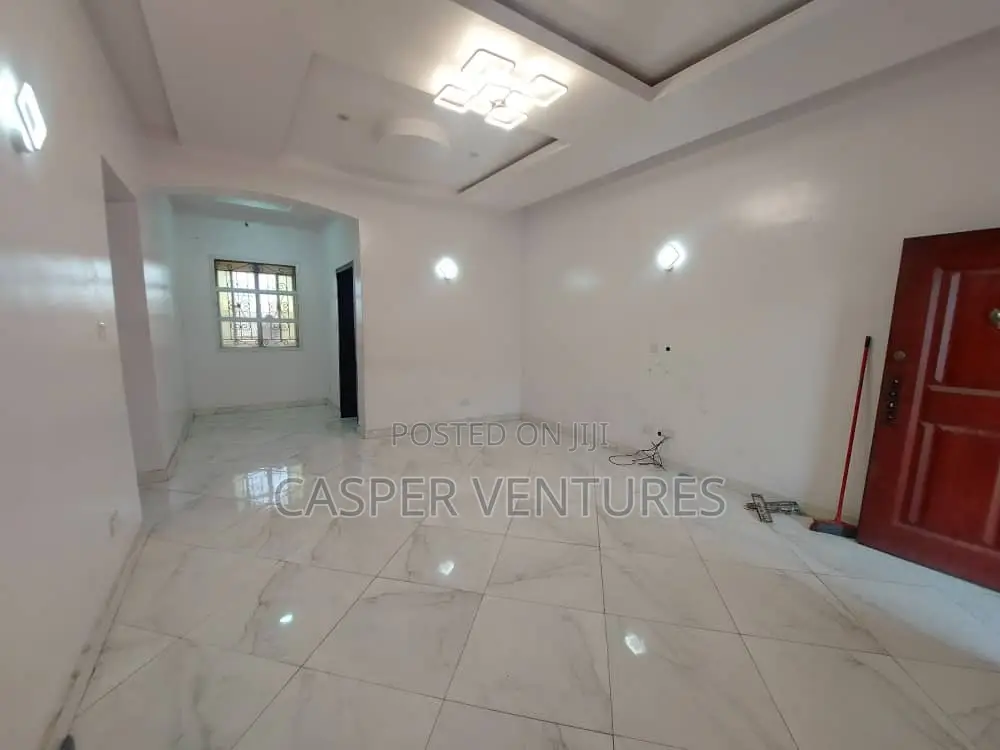 2bdrm Apartment in Chevron for rent in Chevron