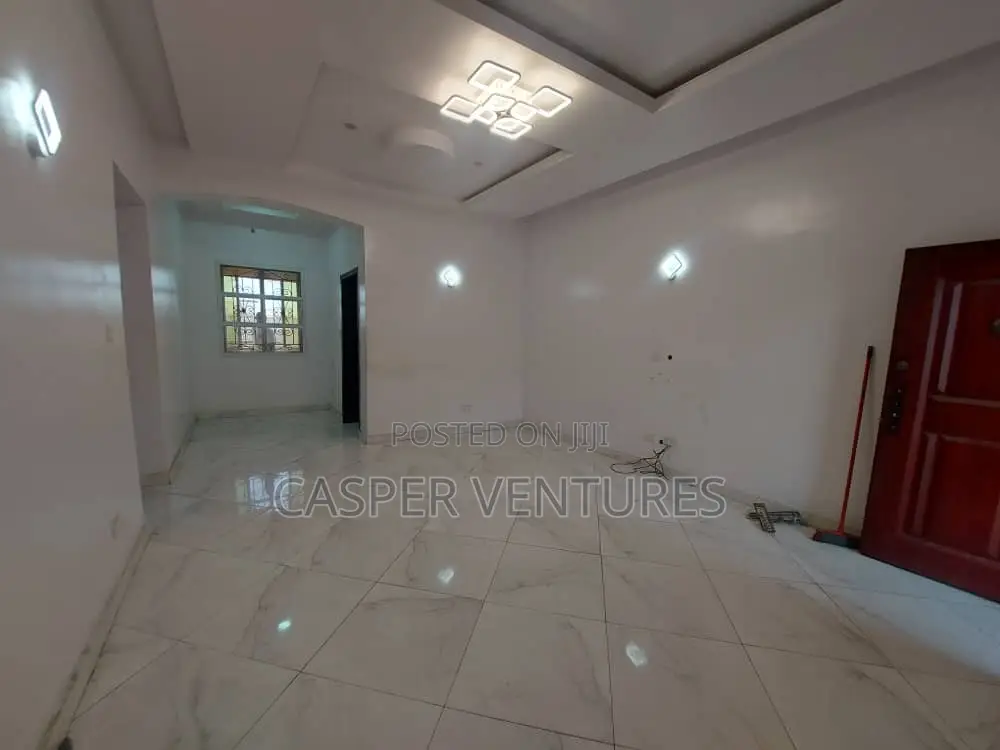 2bdrm Apartment in Chevron for rent in Chevron