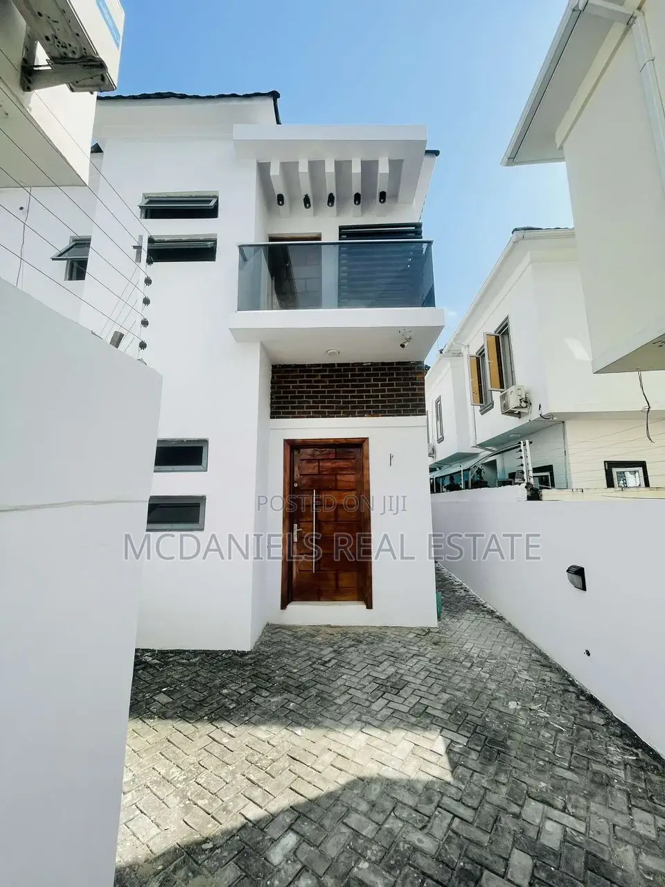 4bedroom Semi Detached Duplex at Idado in Idado