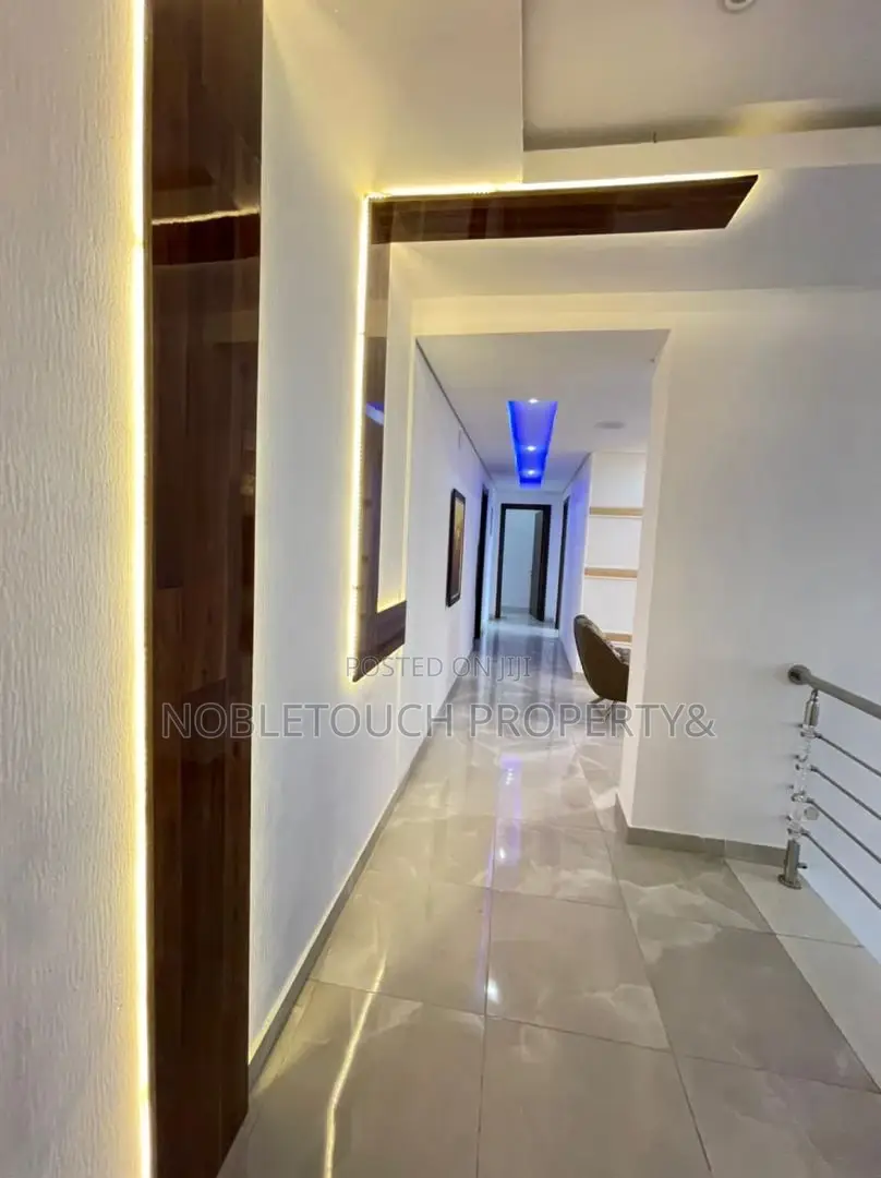 5bdrm Duplex in Ikoyi Lagos, Banana Island for sale in Banana Island