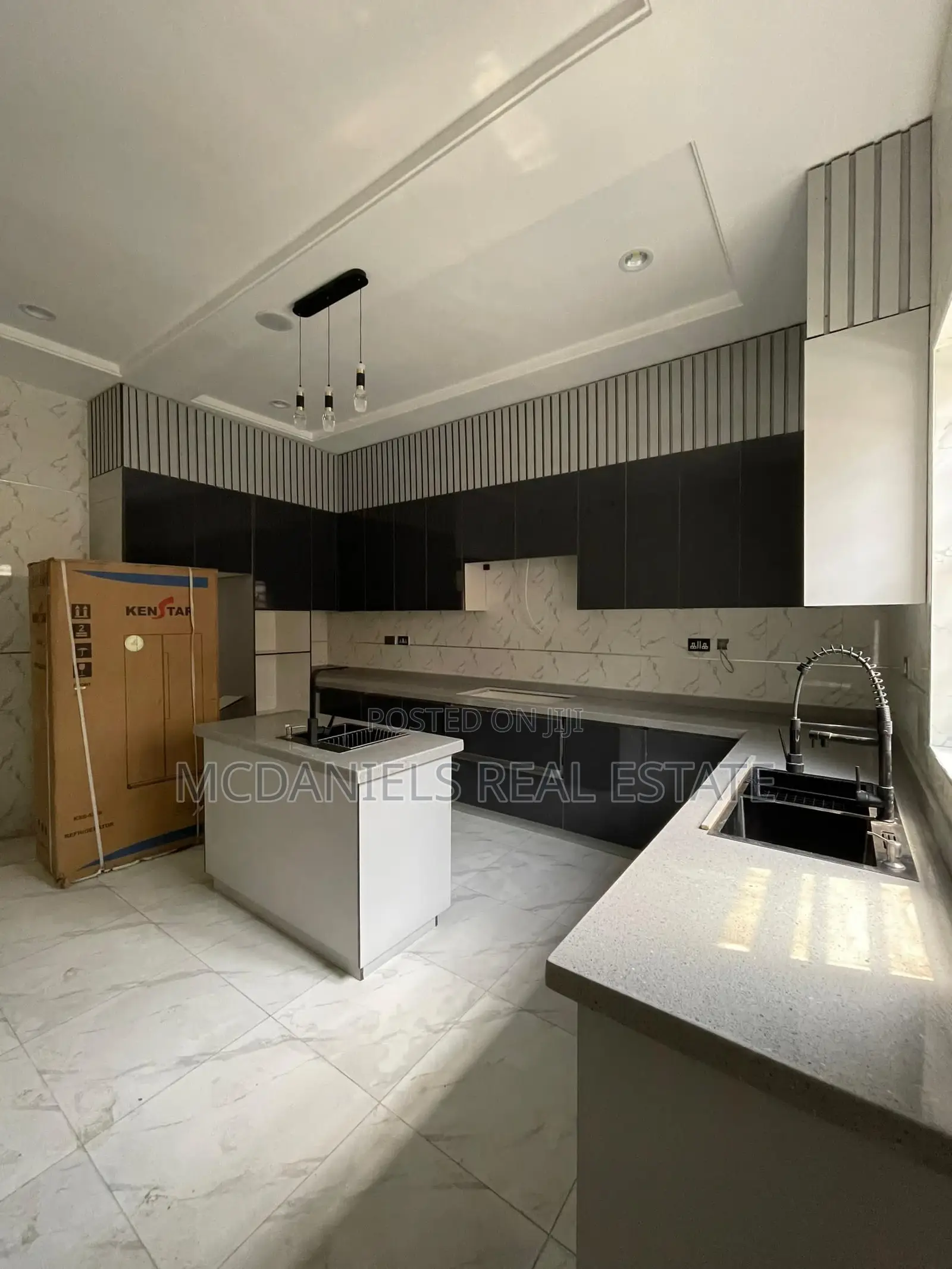 5bdrm Duplex in Ikate for sale in Ikate