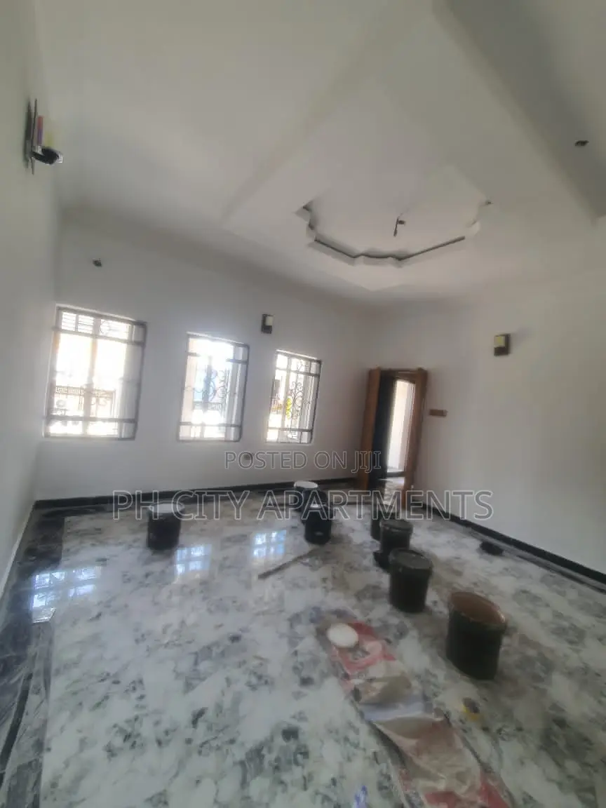 2bdrm Block of Flats in Port-Harcourt for rent in Port-Harcourt