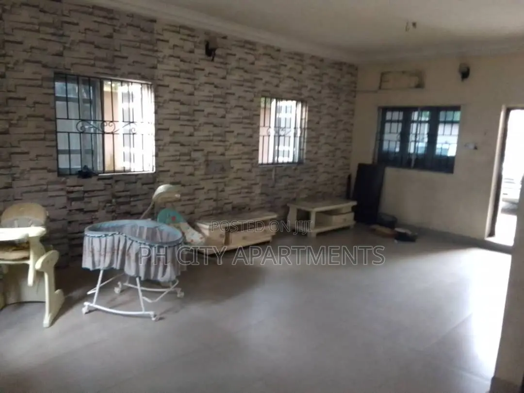 2bdrm Block of Flats in Eliozu for rent in Eliozu