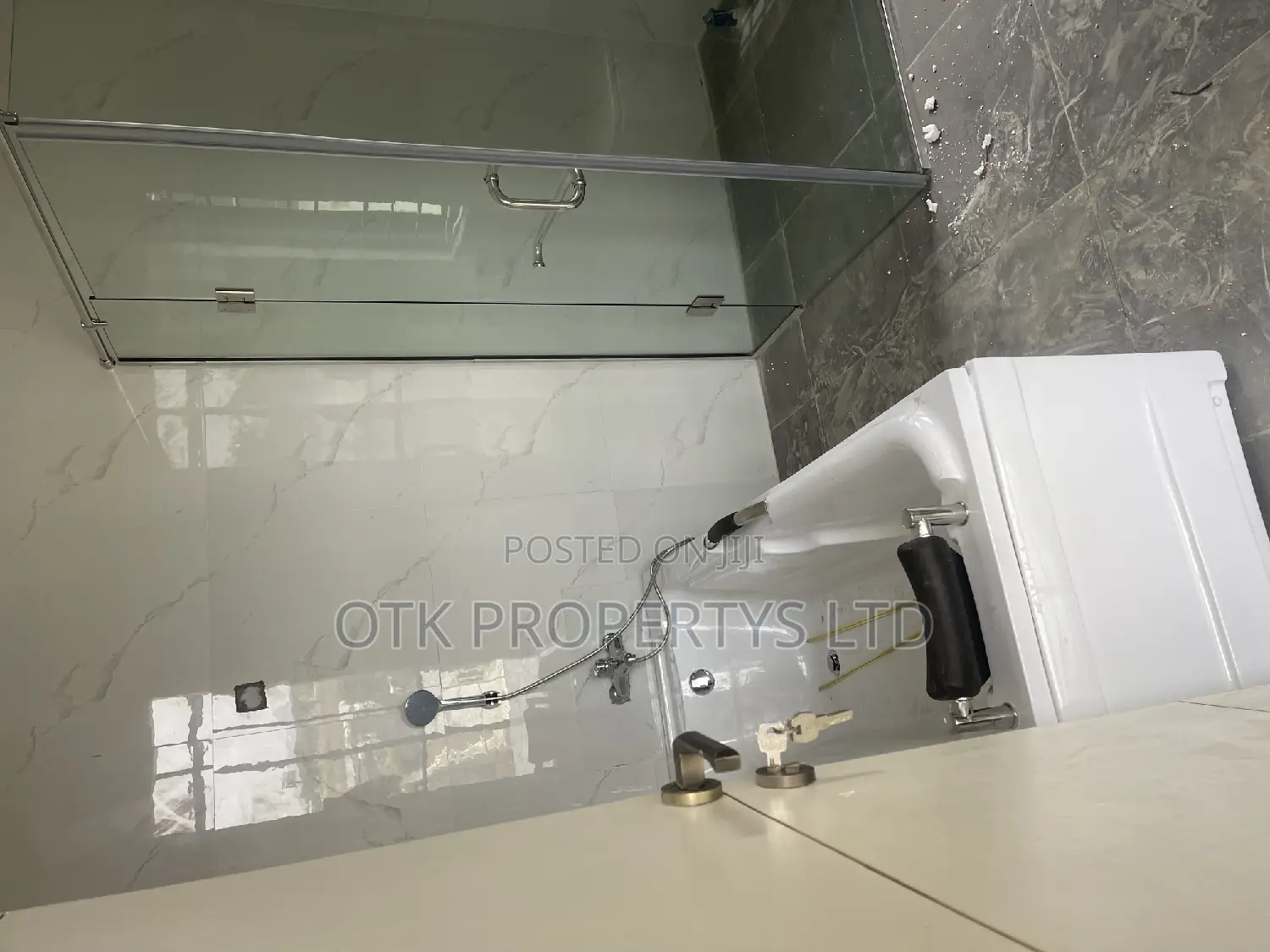 7bdrm Duplex in Efab Metropolis, Gwarinpa for sale in Gwarinpa