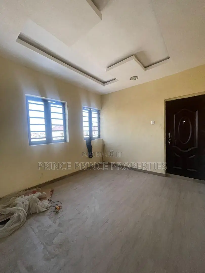 Furnished 2bdrm Block of Flats in Surulere for rent in Surulere