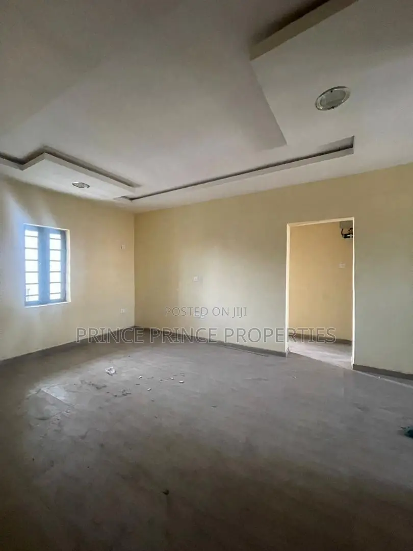 Furnished 2bdrm Block of Flats in Surulere for rent in Surulere