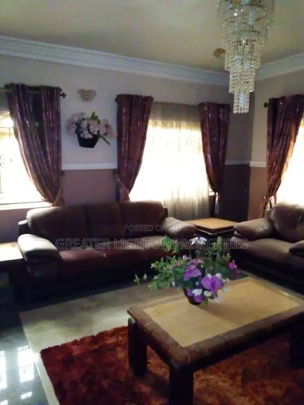 Furnished 6bdrm Mansion in Gwarinpa for sale in Gwarinpa