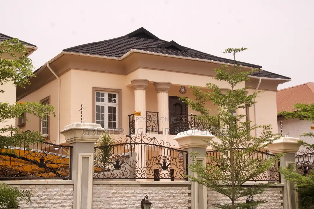 Furnished 3bdrm Apartment in Admiralty, Lekki for sale in Lekki