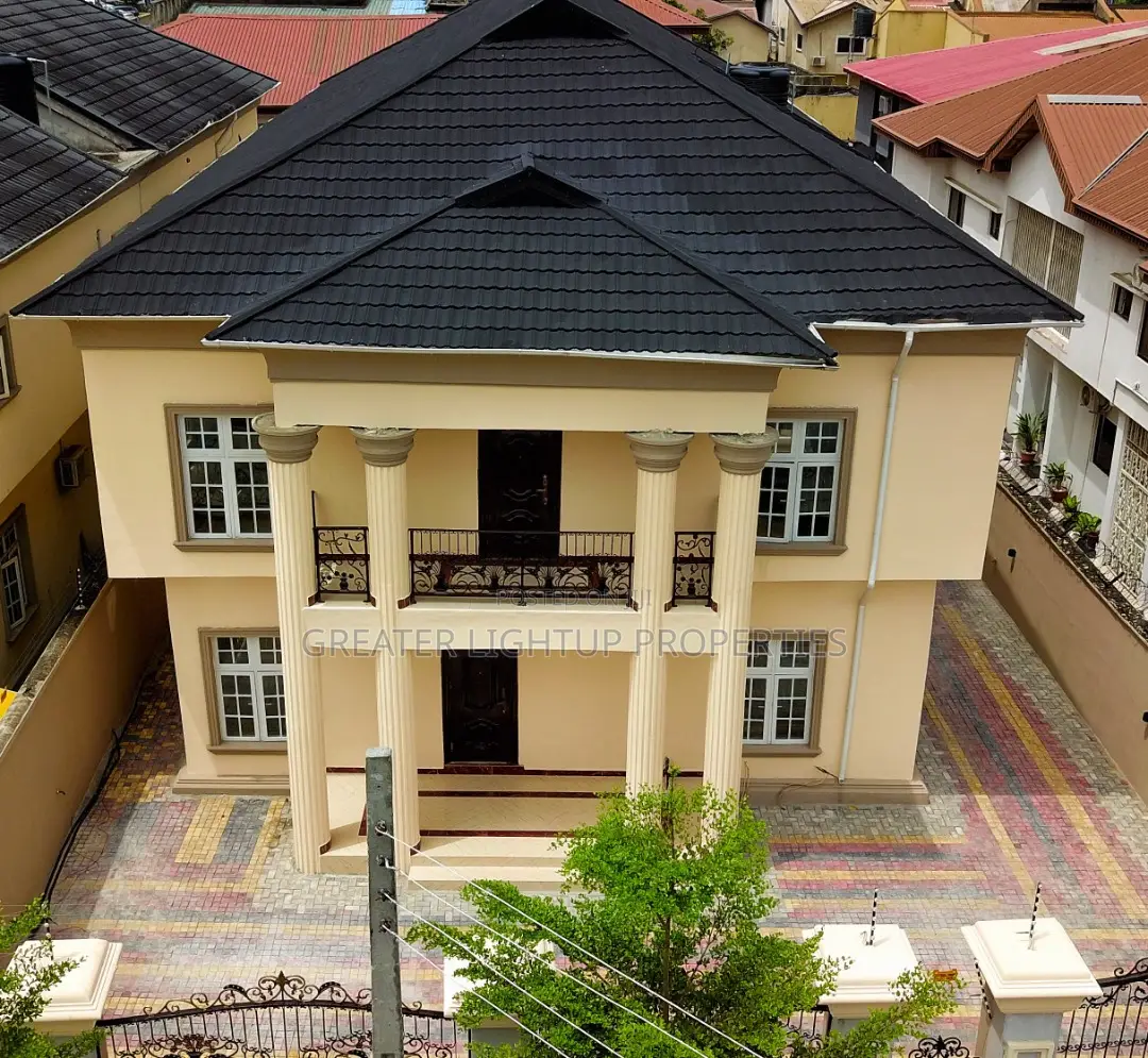 Furnished 3bdrm Apartment in Admiralty, Lekki for sale in Lekki