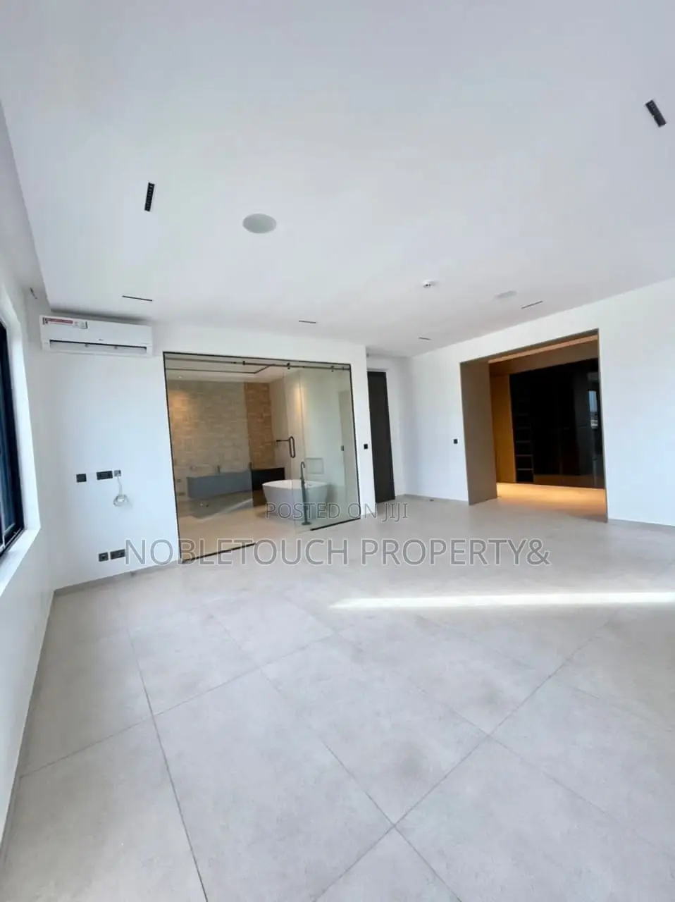 5bdrm Duplex in Ikoyi Lagos, Banana Island for sale in Banana Island