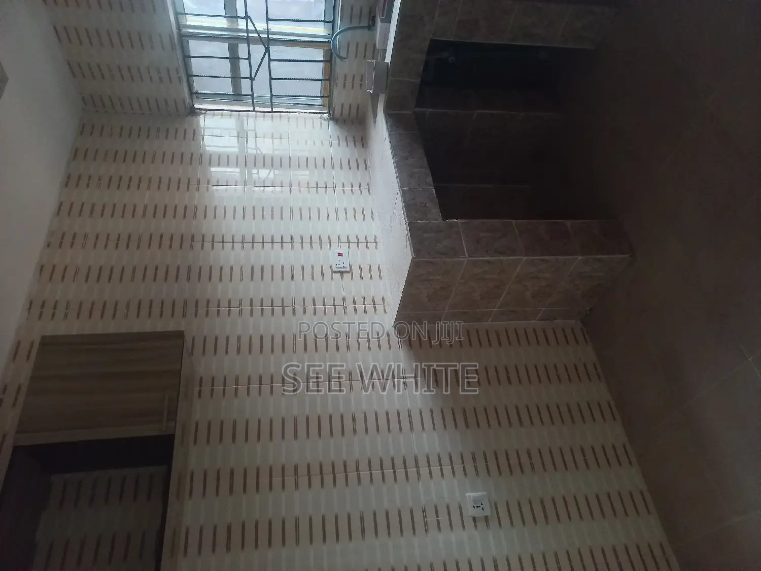 Furnished 2bdrm Room & Parlour in Diamond Estate, Satellite Town in Satellite Town