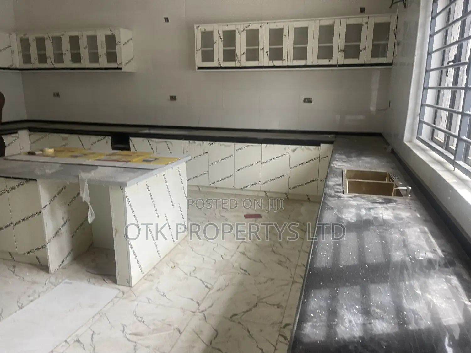 3bdrm Block of Flats in Efab Metropolis, Gwarinpa for rent in Gwarinpa