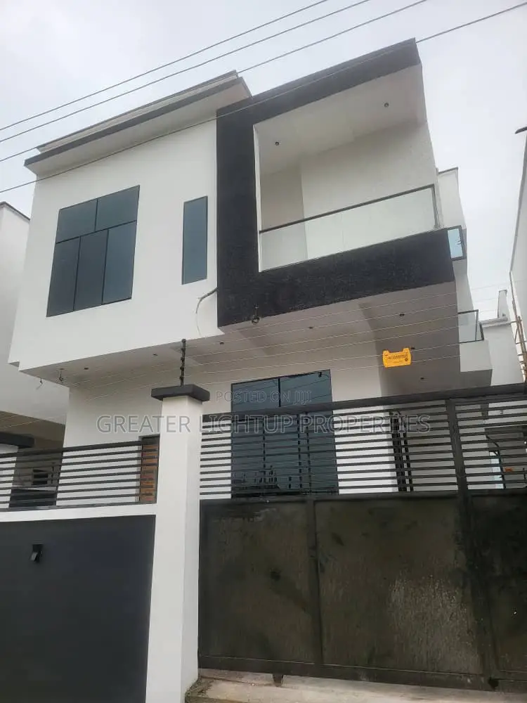 Furnished 4bdrm Duplex in Happyland Estate for sale in Ajah