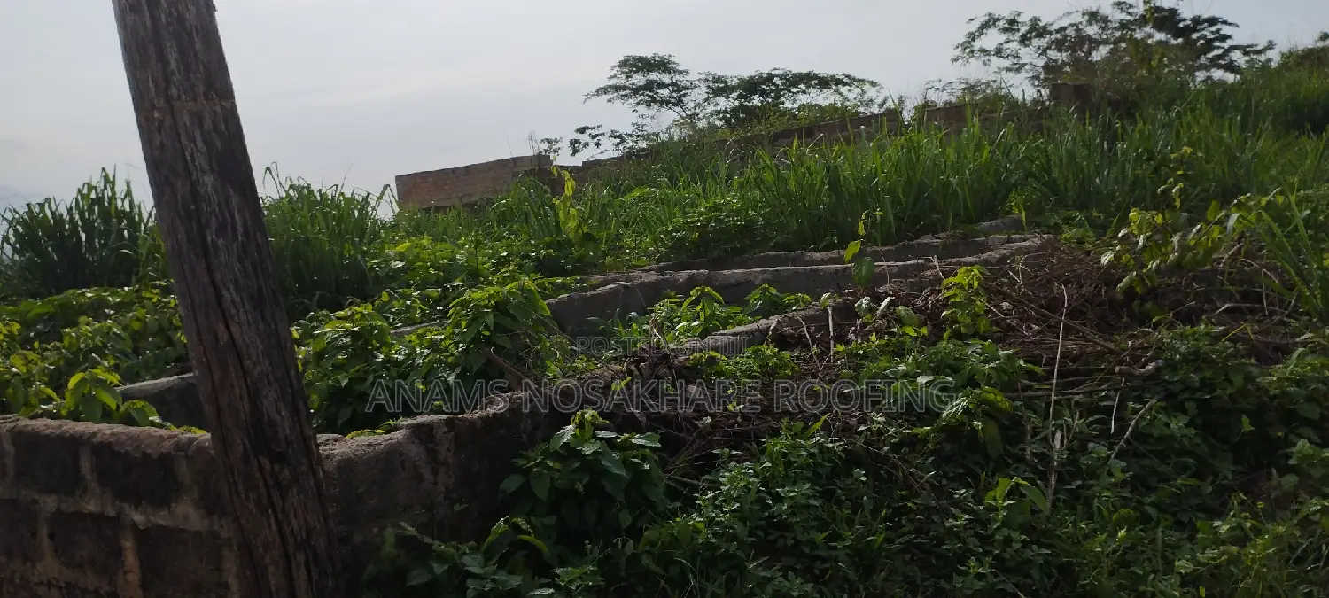 5bdrm Block of Flats in Obah Community, Benin City for sale in Benin City