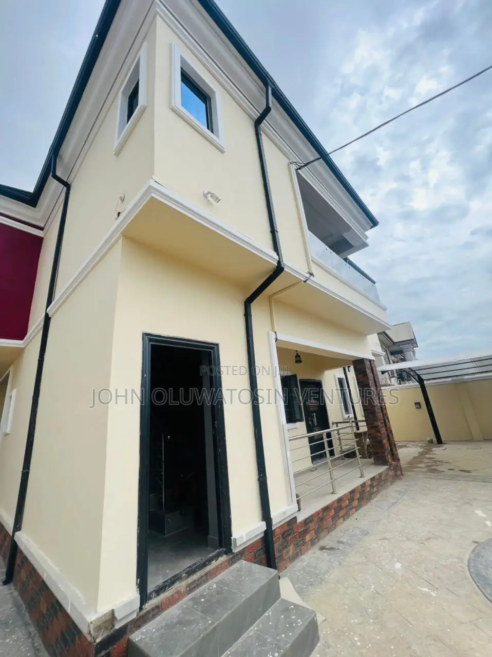 2bdrm Block of Flats in Akala Estate, Akobo for rent in Akobo