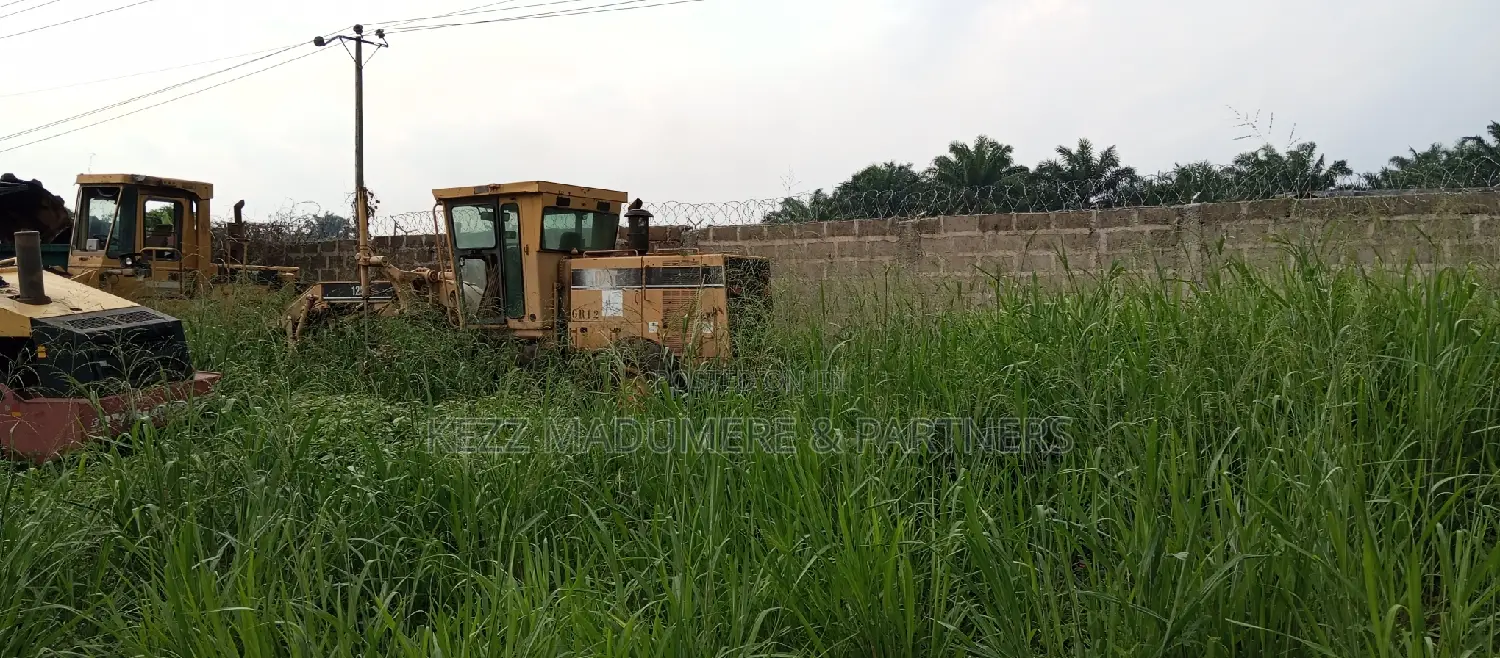 For Sale : Fenced 7 Plots With Electric Wire at Osisioma in Osisioma Ngwa