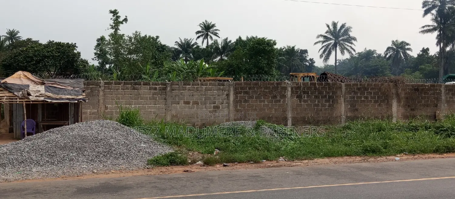 For Sale : Fenced 7 Plots With Electric Wire at Osisioma in Osisioma Ngwa
