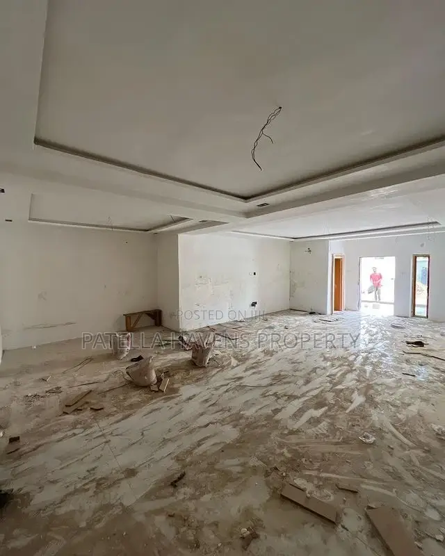 4bdrm Townhouse/Terrace in Jabi for sale in Jabi