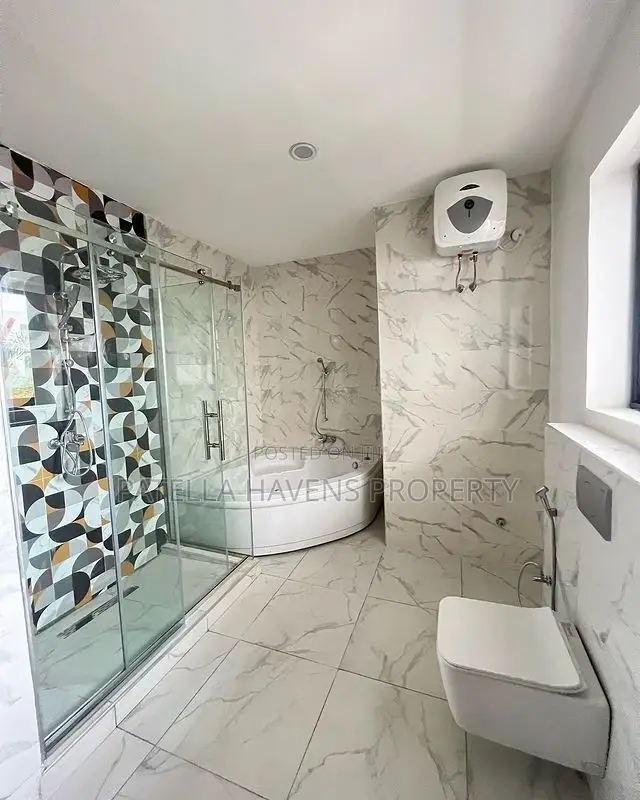 5bdrm Duplex in Katampe Extension for sale in Katampe Extension