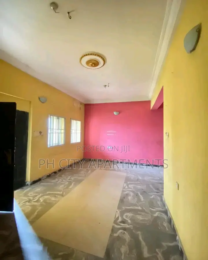 2bdrm Block of Flats in Port-Harcourt for sale in Port-Harcourt