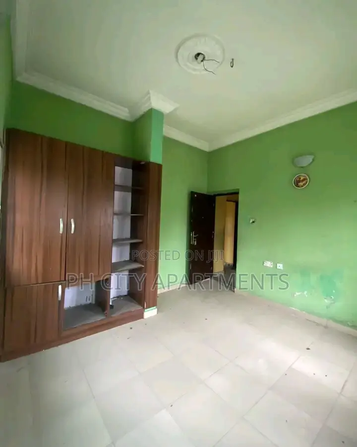 2bdrm Block of Flats in Port-Harcourt for sale in Port-Harcourt