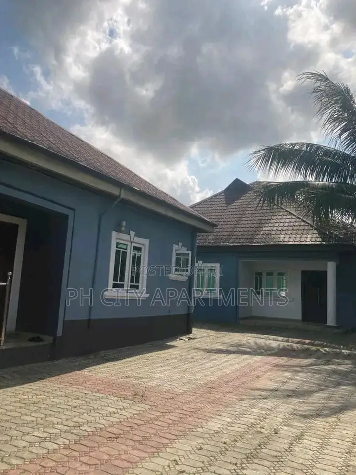 4bdrm Bungalow in Port-Harcourt for sale in Port-Harcourt