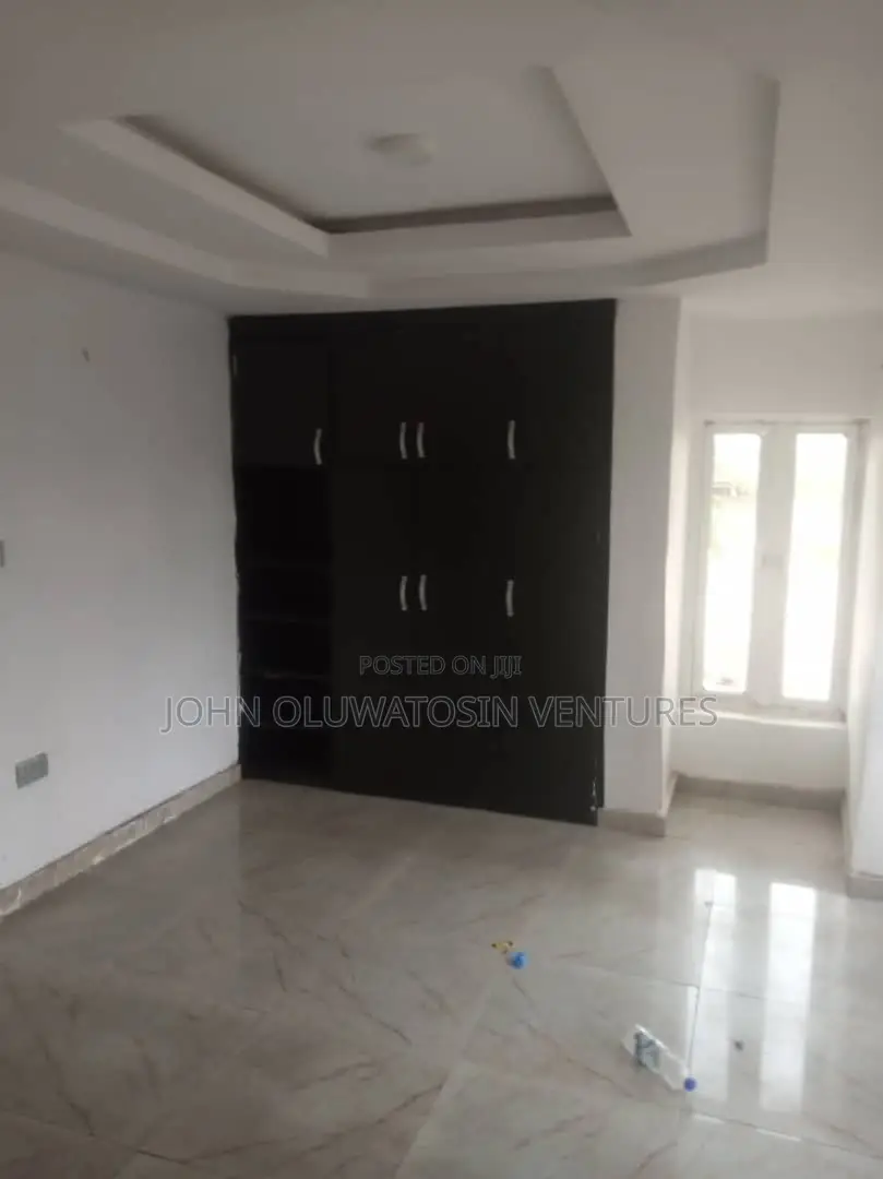 2bdrm Block of Flats in New Bodija for rent in Bodija