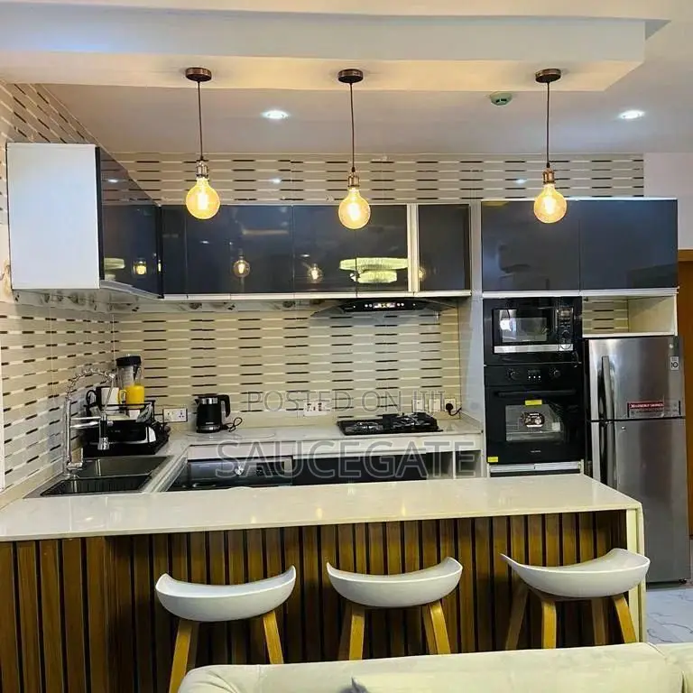 3 Bed Apartment. Shortlet Ikate, Lekki in Ikate
