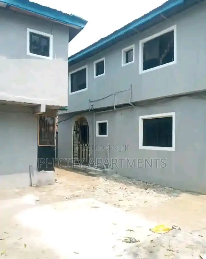 3bdrm Block of Flats in Port-Harcourt for sale in Port-Harcourt