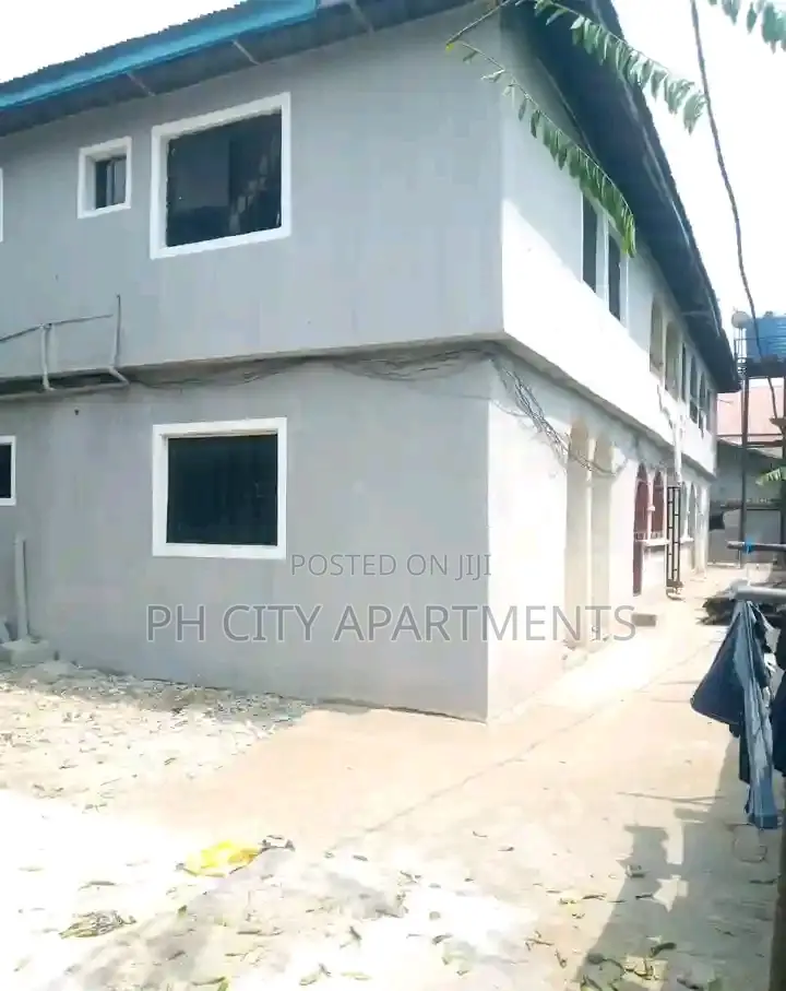 3bdrm Block of Flats in Port-Harcourt for sale in Port-Harcourt